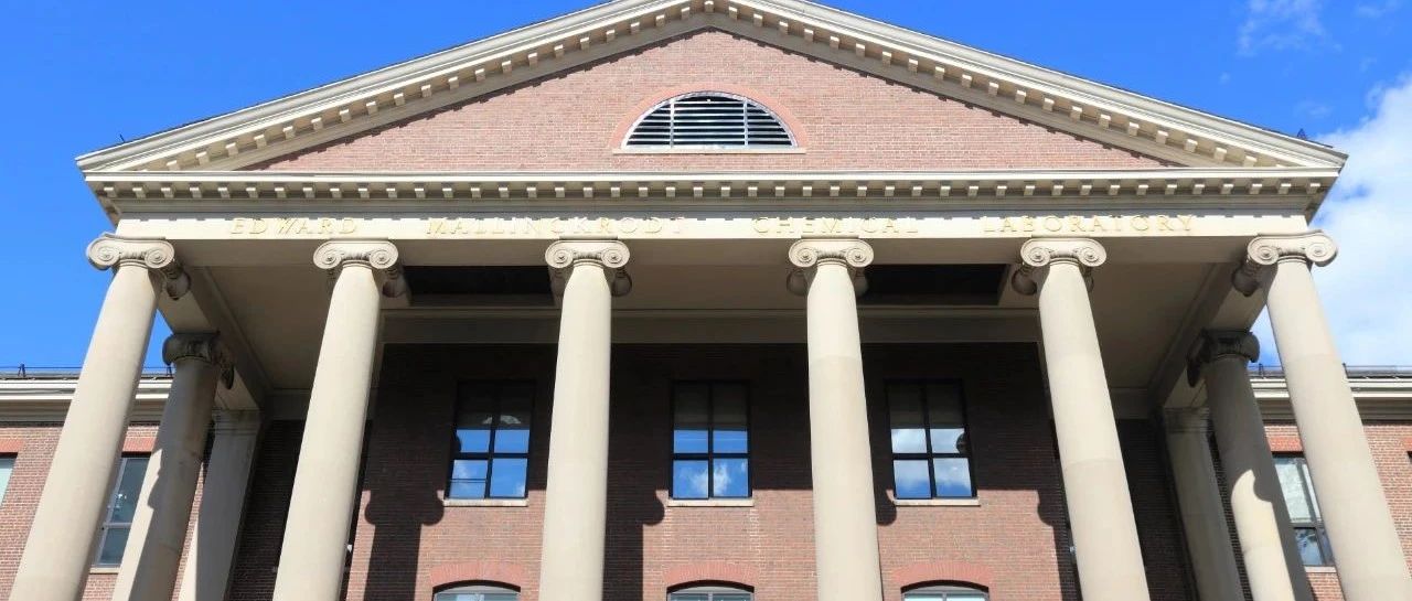 哈佛大学10篇录取文书点评合集!顶尖申请者如何打动招生官?附美本申请文书合集免费下载领取!