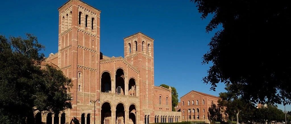 加州大学2025学制改革:学季制改学期制?留学生影响分析+学制对比!附牛剑申请白皮书免费下载领取!