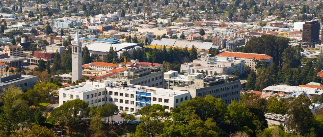 加州大学2025秋季新生录取人数创纪录!申请趋势大解析!附美国大学地图免费下载领取!